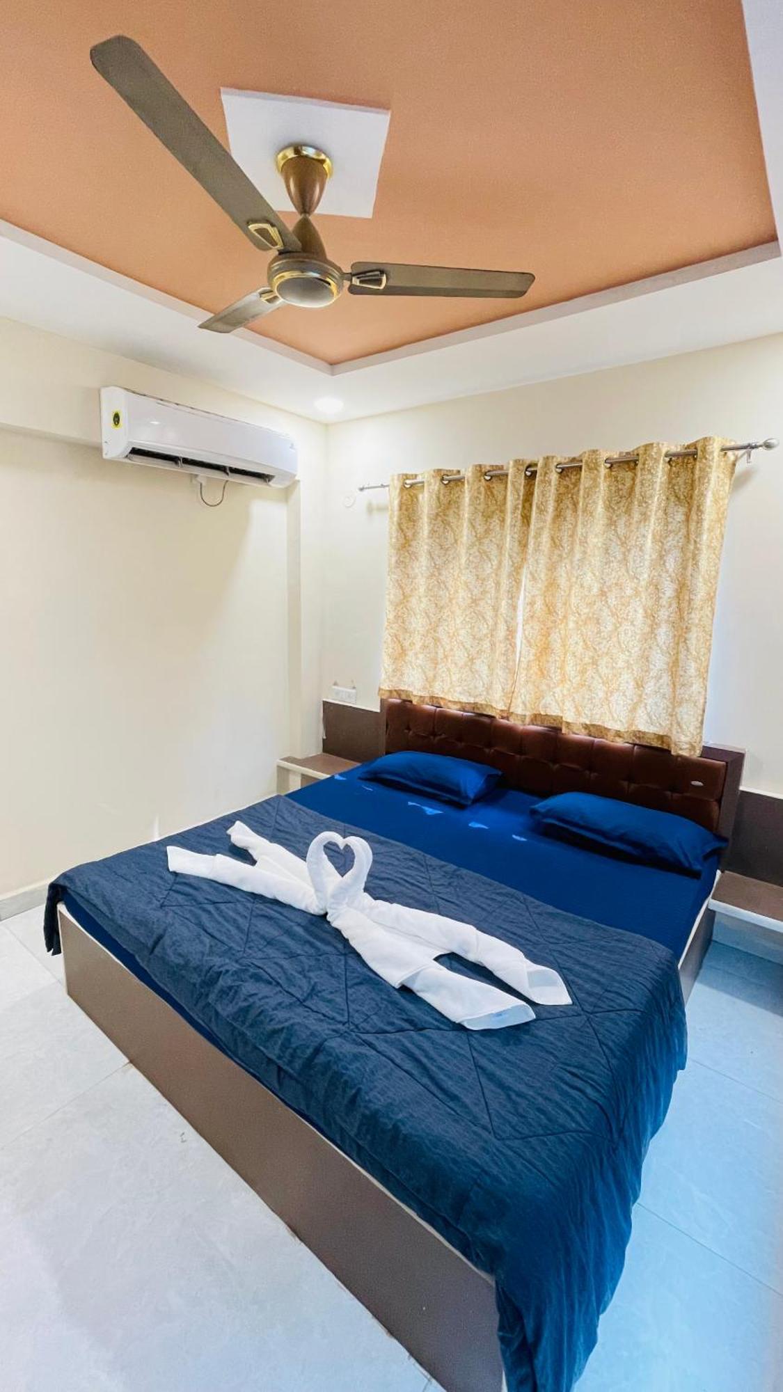 Hotel Devka House Daman Exterior foto
